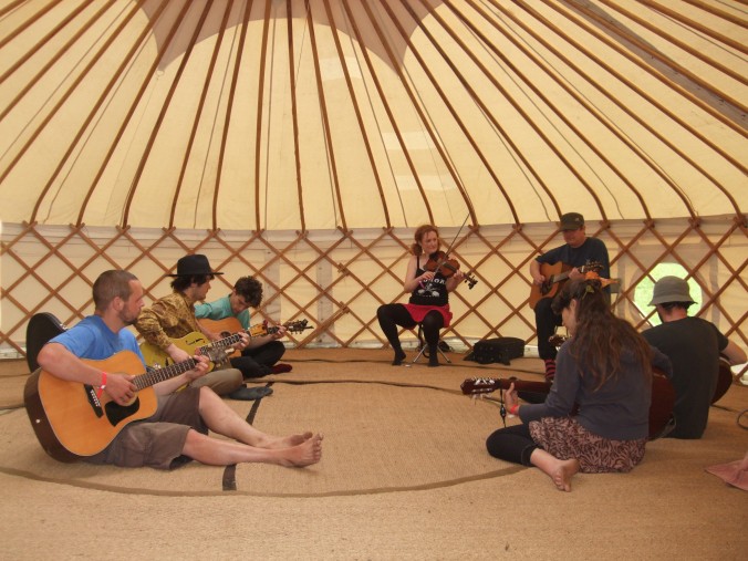Andy Queltch leads an Old Time Guitar workshop with Emily Smith on fiddle at FiTM 2012